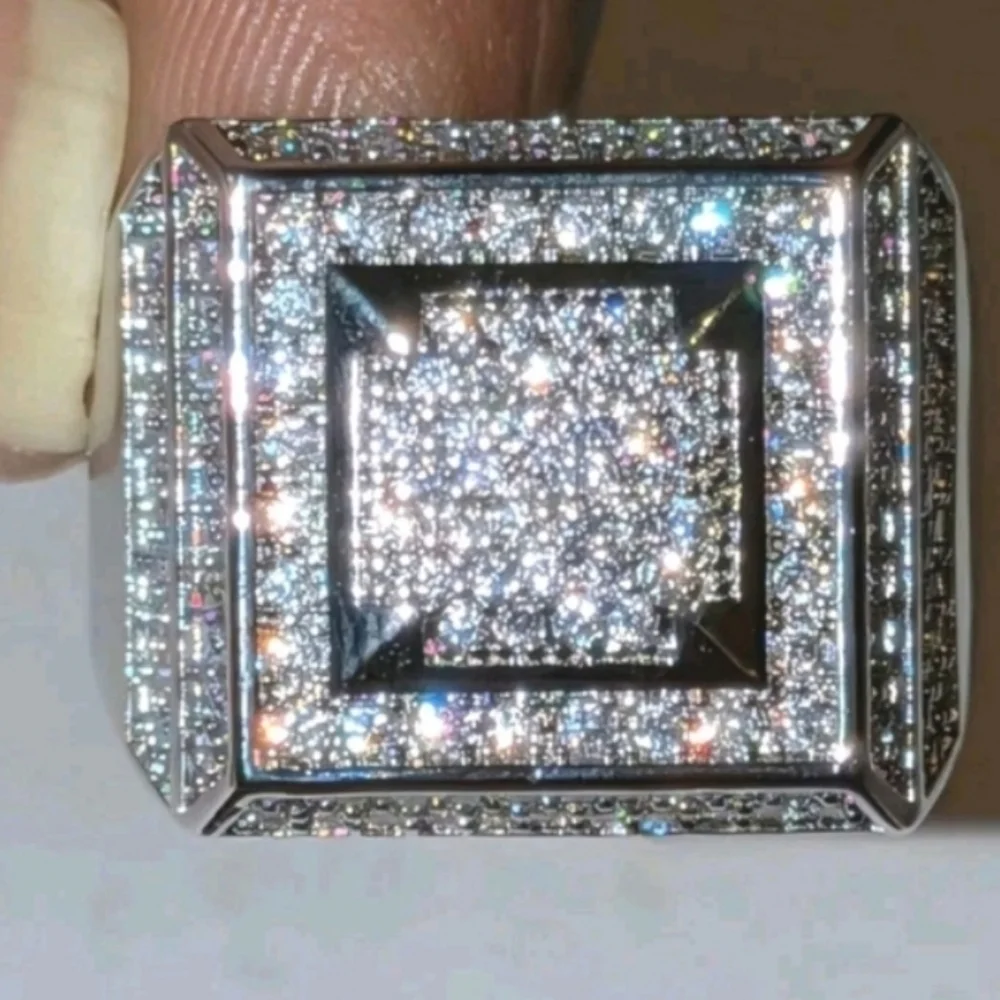 Mens Silver and Black Square Ring Sz 8